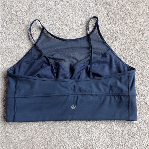 SOLD-Lululemon workout bra - Picture 2 of 3